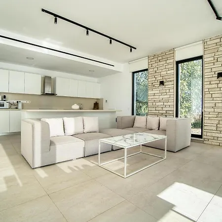 Luxury Oasis