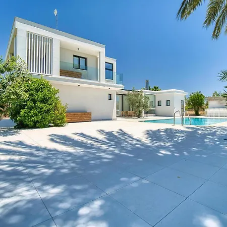 فيلة Luxury Oasis *