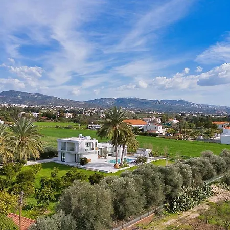 Luxury Oasis * Peyia