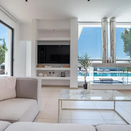 Villa Luxury Oasis *