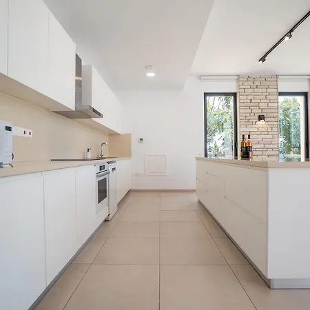 Luxury Oasis * Peyia