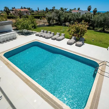 Villa Luxury Oasis *