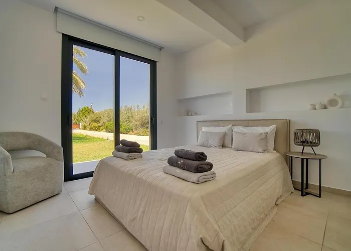 Villa Luxury Oasis *