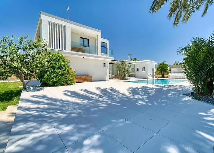 Villa Luxury Oasis *