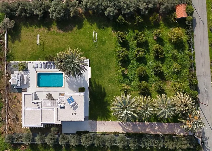 Luxury Oasis بييا