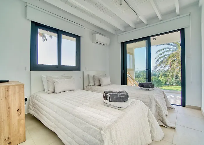 Villa Luxury Oasis *